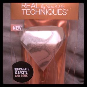 Real techniques diamond beauty sponge